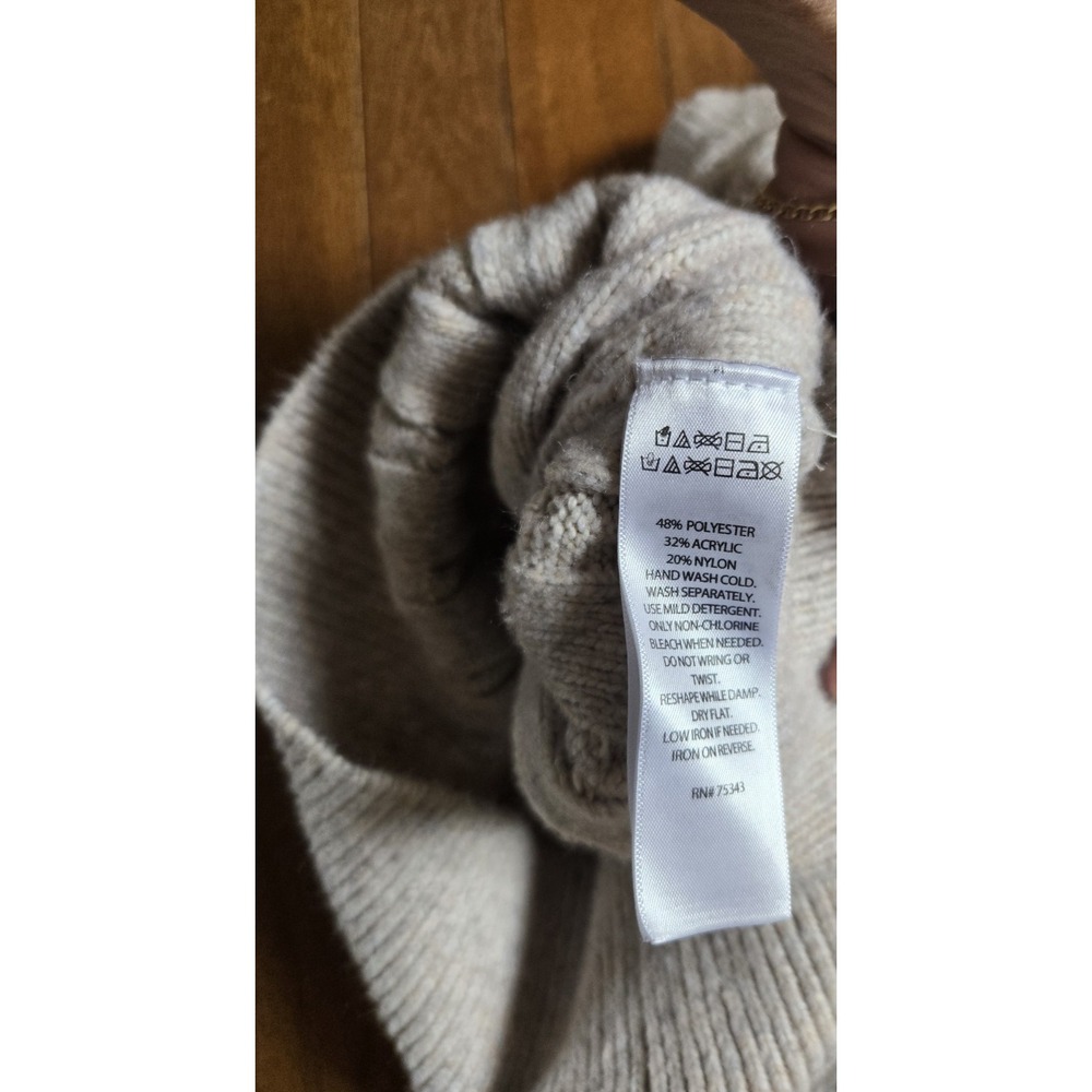 Cupcakes and Cashmere XS Womens V-Neck Boxy Cable Knit Sweater Vest Cream - Picture 6 of 6